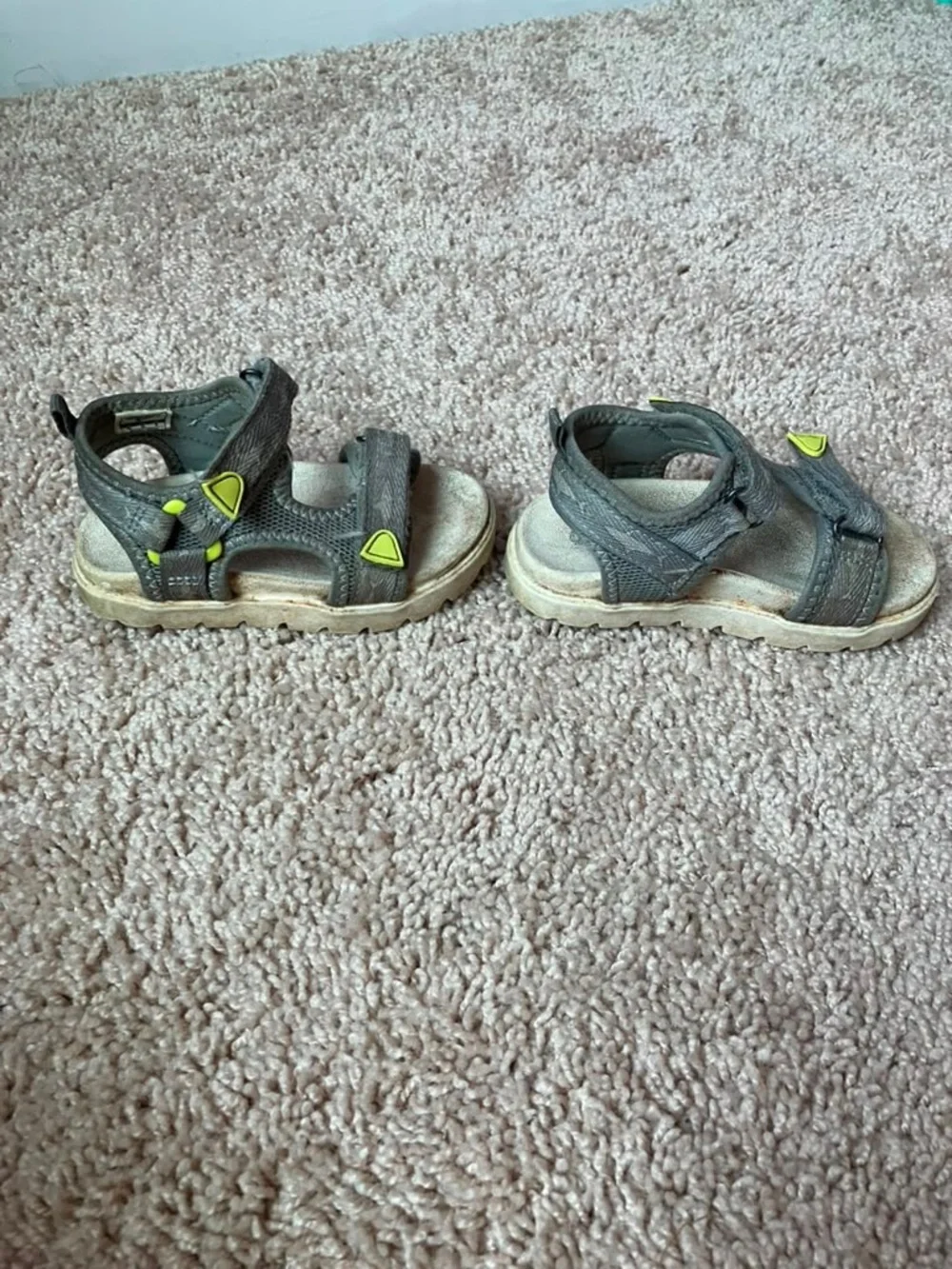 FREE W/ ANY PURCHASECarter's Gray Kids Open-Toe Sandals with Neon Yellow Accents